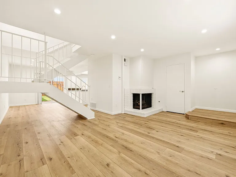 839 Del Mar Downs Rd #D — Photo 14