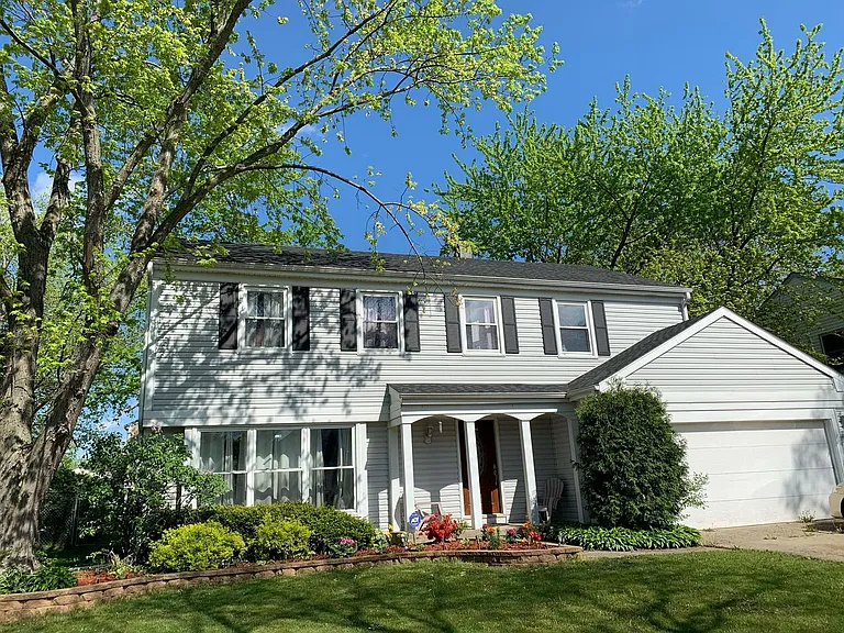 1471 Brandywyn Ln — Photo 1