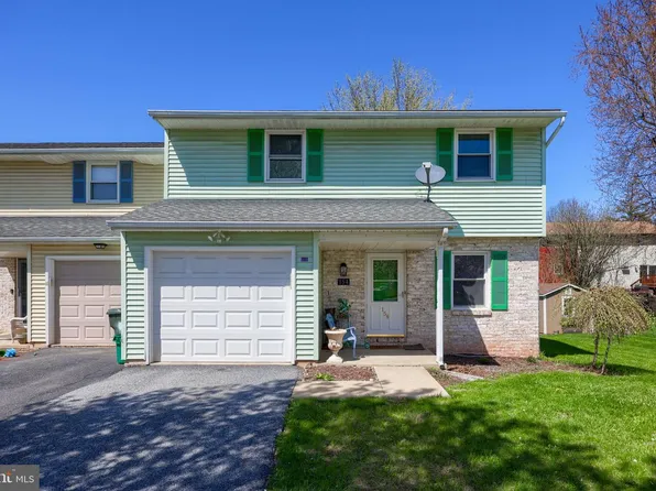 154 Julie Ann Ct, Ephrata, PA 17522