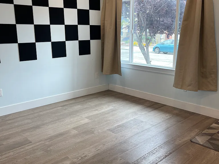 1251 Burnett St #1251 — Photo 1