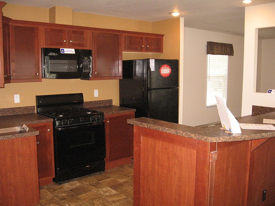 1st image of 900 W Columbia St #186