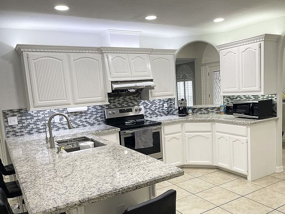2nd image of 2904 N 45th St
