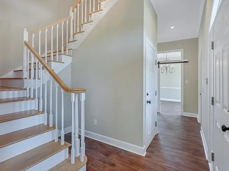 5021 Riverside Dr — Photo 19