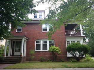 102 Crowninshield Rd, Brookline, MA 02446