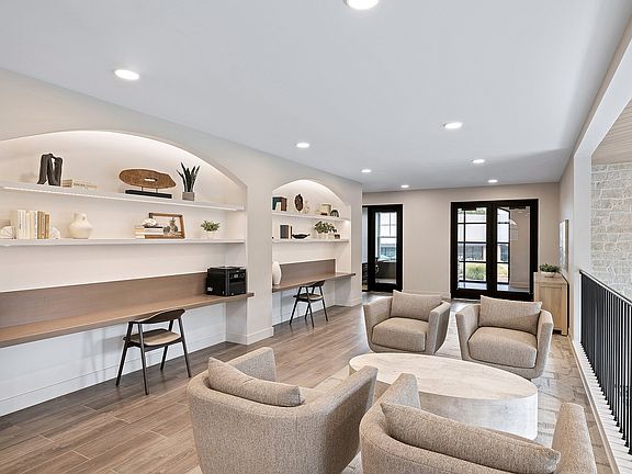 The Fieldston of Fairway - Co-Working Spaces & Private Offices