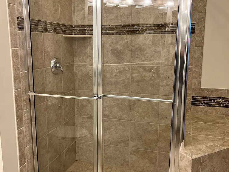 1007 Bradish Ln — Photo 10