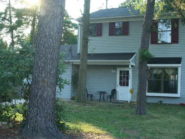 185 Trout Dr, Atco, NJ 08004