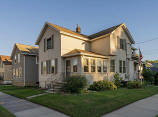 457 W 12th Ave, Oshkosh, WI 54902