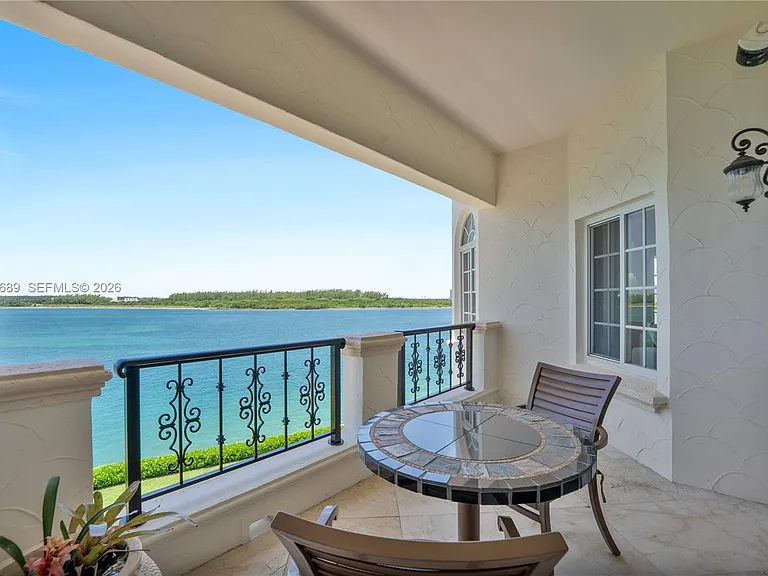 2244 Fisher Island Dr #3404 — Photo 18