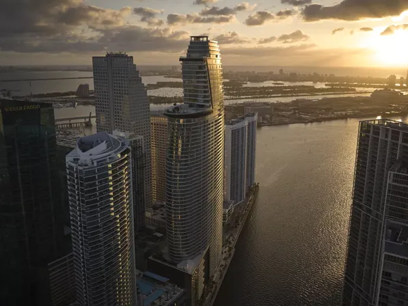 300 Biscayne Blvd, Miami, FL