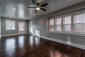 3535 Jefferson St — Photo 11