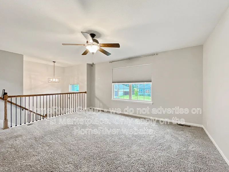 4 bed, 3.0 bath, 2200 sqft, $2,575 — Photo 3