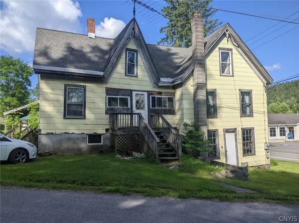 964 Parker Hill Rd, Georgetown, NY 13072