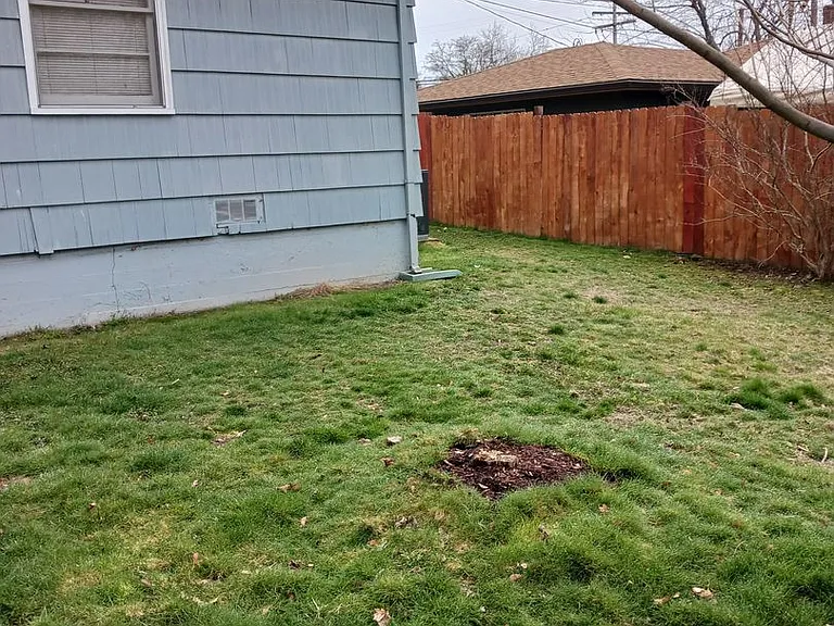 408 NE 11th St — Photo 17