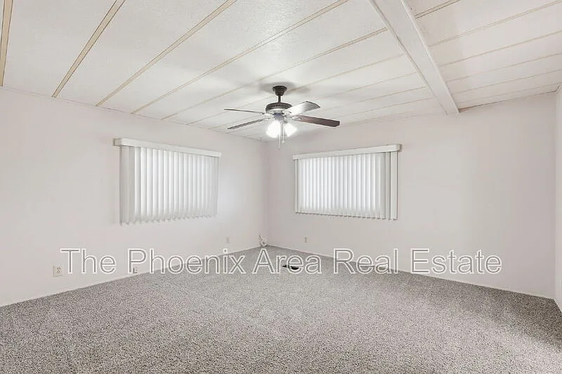 Building Photo - 2431 N Higley Rd