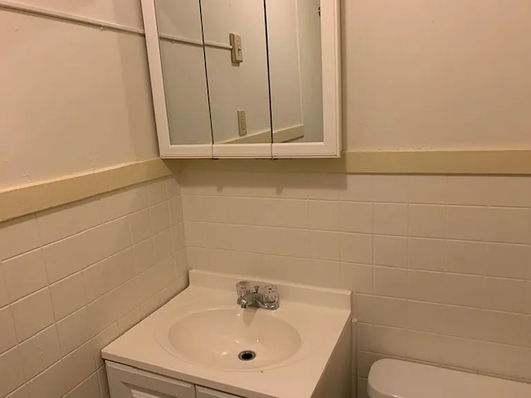 207 East Main St — Photo 12