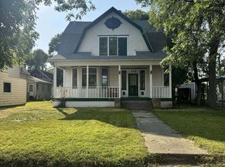 105 Lincoln Ave S, Finley, ND 58230