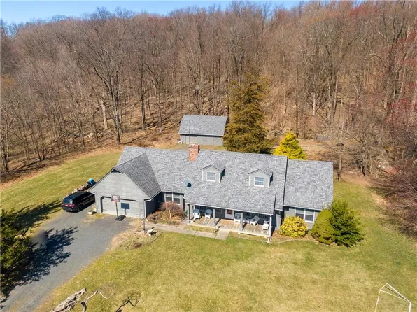 49 Bailey Road, New Hampton, NY 10958