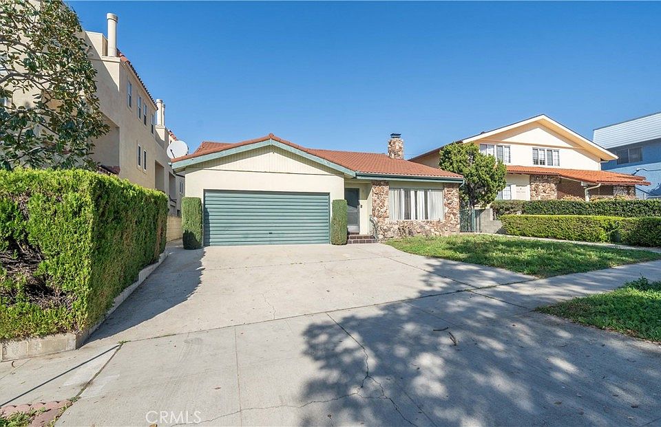 1st image of 723 E Tujunga Ave