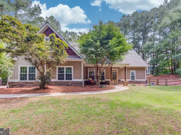 4503 Atha Cir, Loganville, GA 30052