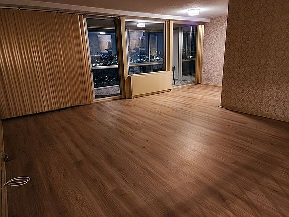 Spacious Living & Dining Room