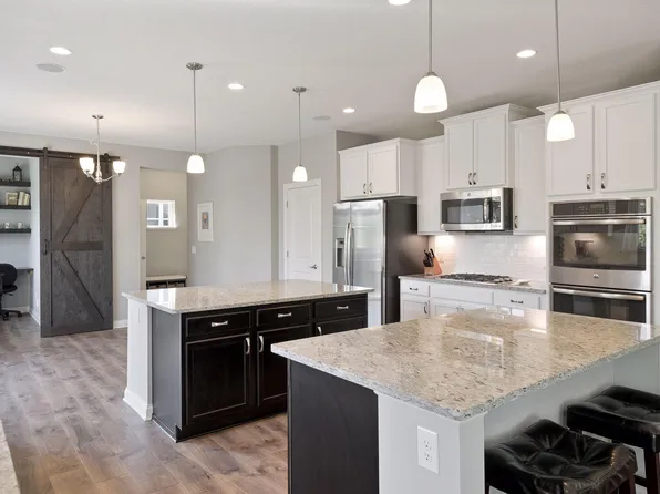 5596 Orchard Cv, Mound, MN 55364