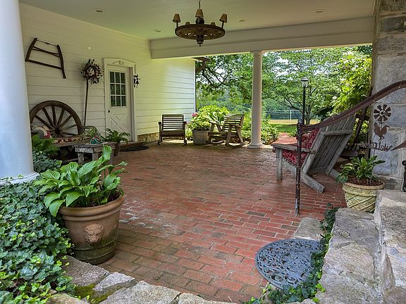 42nd image of this home