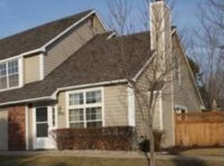 2206 Breckenridge Dr, Lawrence, KS 66047