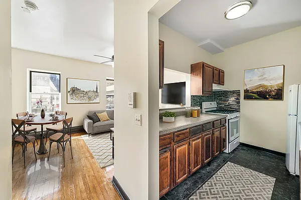 Rented by Vector New York, LLC | media 15