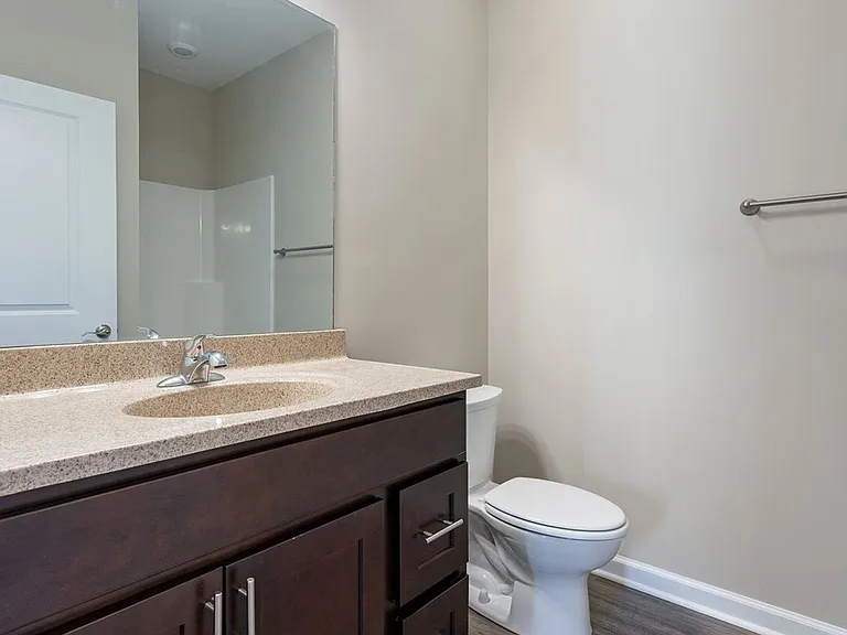Field Haven Apartments — Photo 12