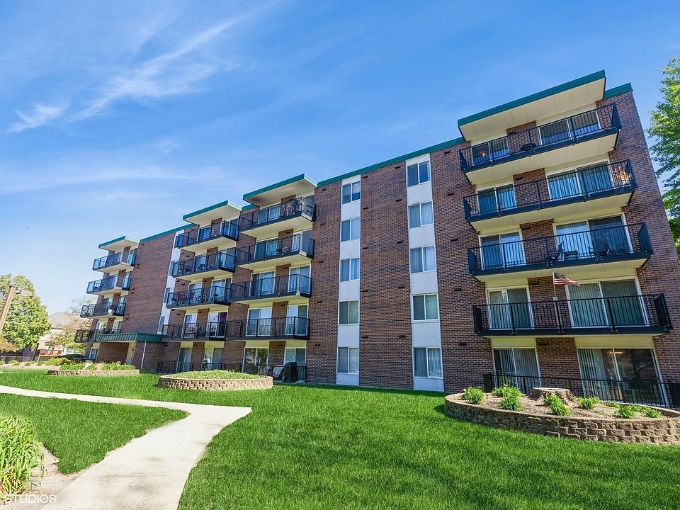 1st image of 5S040 Pebblewood Ln APT E506