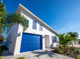 811 108th Ave N, Naples, FL 34108