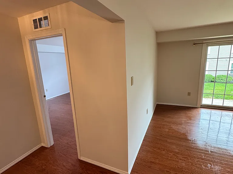 311 Society Pl — Photo 36
