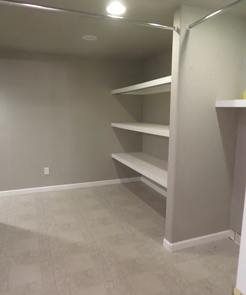 499 Capri Cir — Photo 20