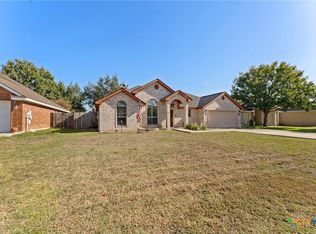 637 Garnet St, Seguin, TX 78155