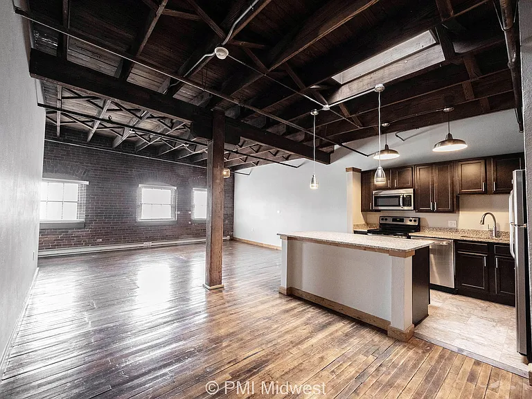 Lofts on Madison — Photo 2