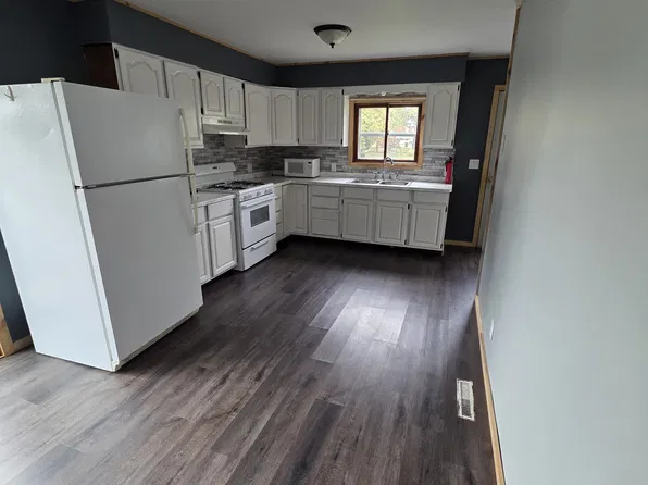 619 Spruce St, Prentice, WI 54556