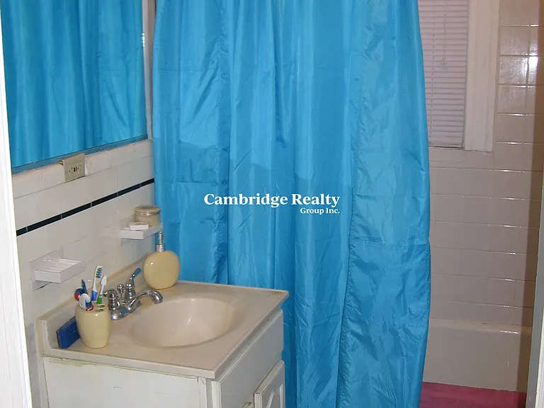 93 Chester St #3T — Photo 12