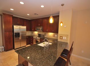 2430 E Roma Ave, Phoenix, AZ 85016