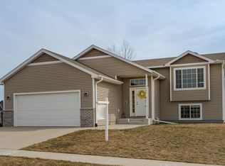 1102 6th St NE, Kasson, MN 55944