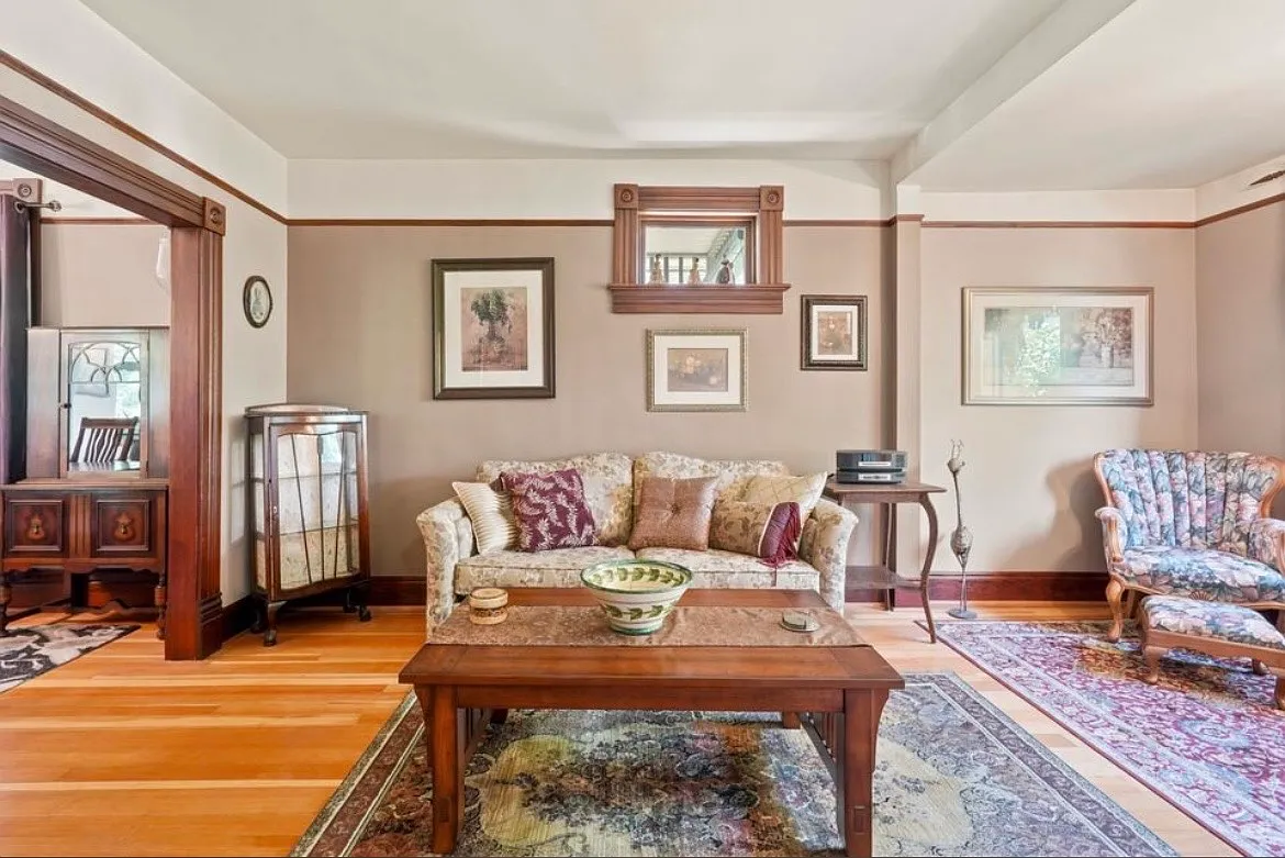3 bed, 1800 sqft, $3,600 — Photo 4