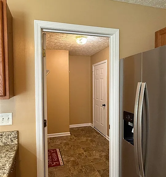 403 Cedar Hollow Dr — Photo 6
