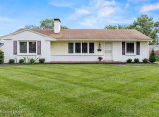 3531 Graham Rd, Saint Matthews, KY 40207