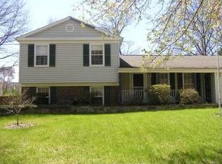 12908 Golden Oak Dr, Laurel, MD 20708