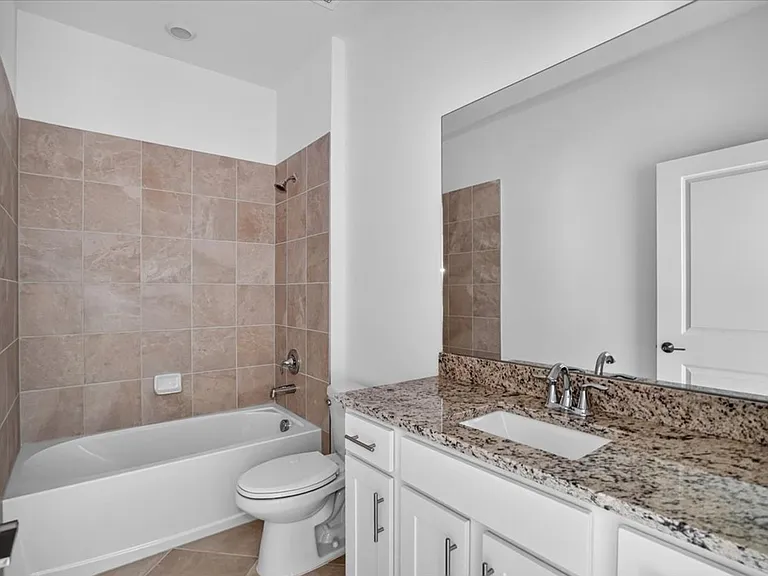 5316 Crystal Harbor Cv — Photo 27