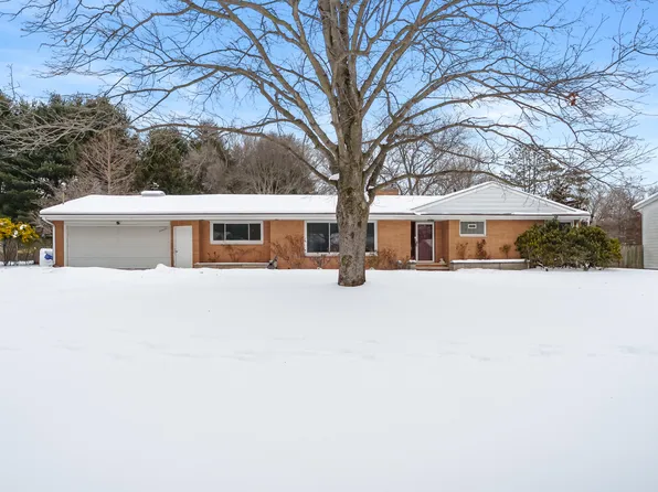 10429 Lloy St, Portage, MI 49024