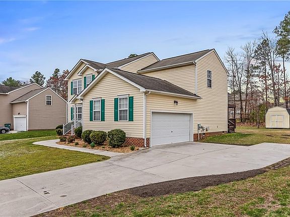 3rd image of 8012 Heavenly Valley Dr