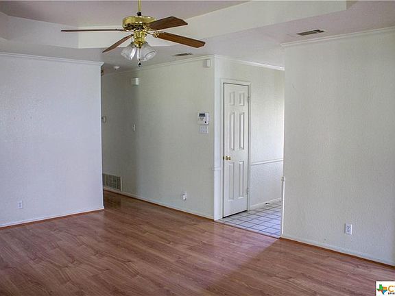 4th image of 4008 Carolyn Dr