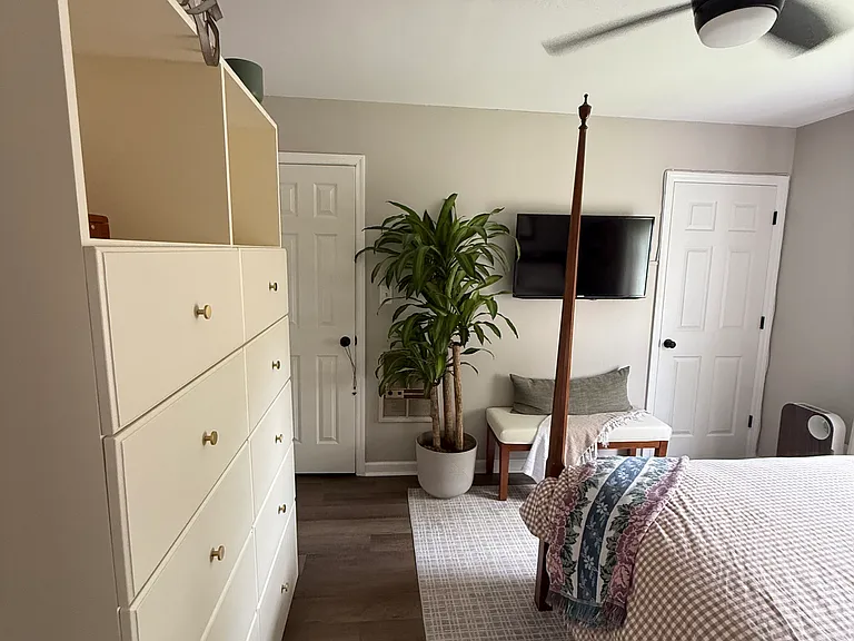 211 Gardenia St — Photo 16