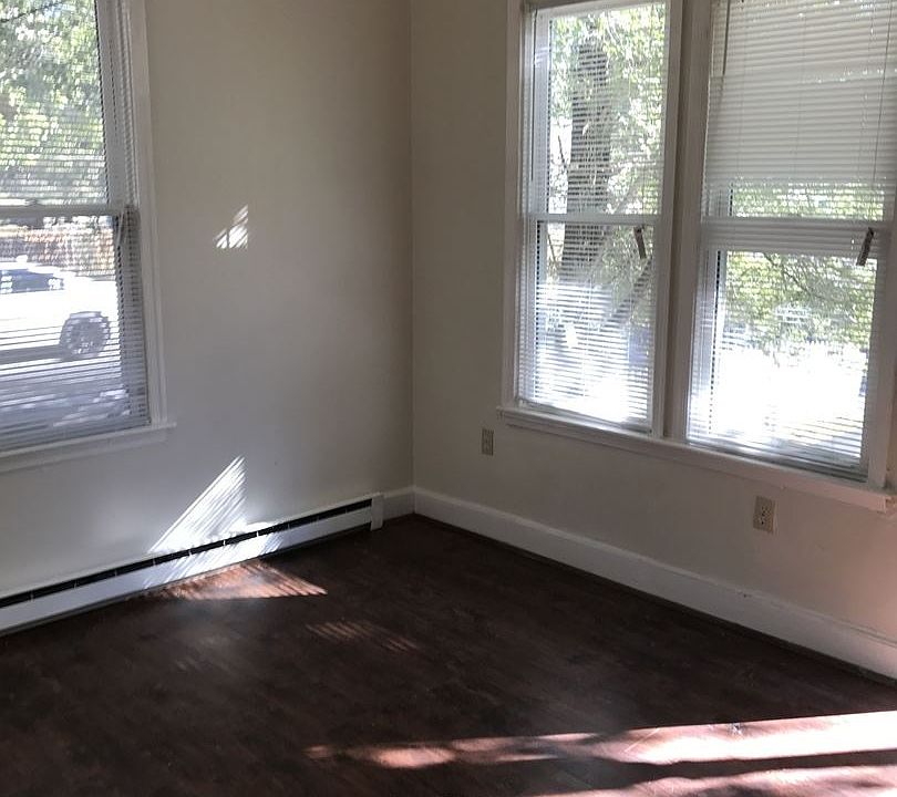 1st image of 316 N Centre St APT 2
